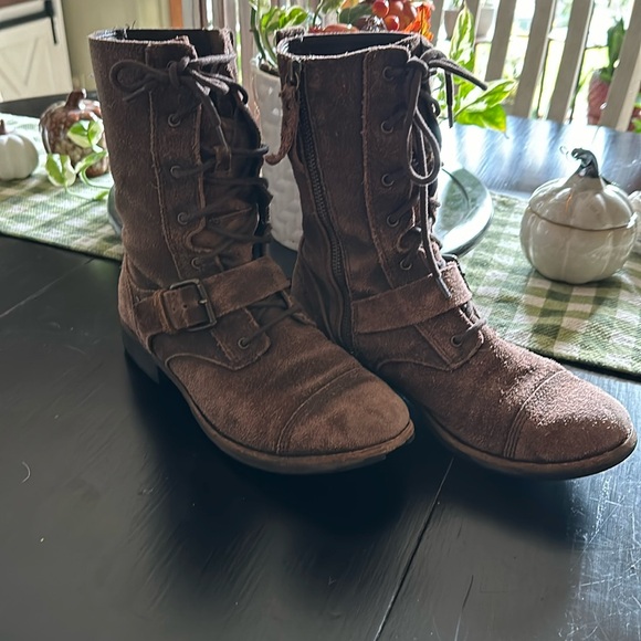Ugg boots all weather - Picture 1 of 6